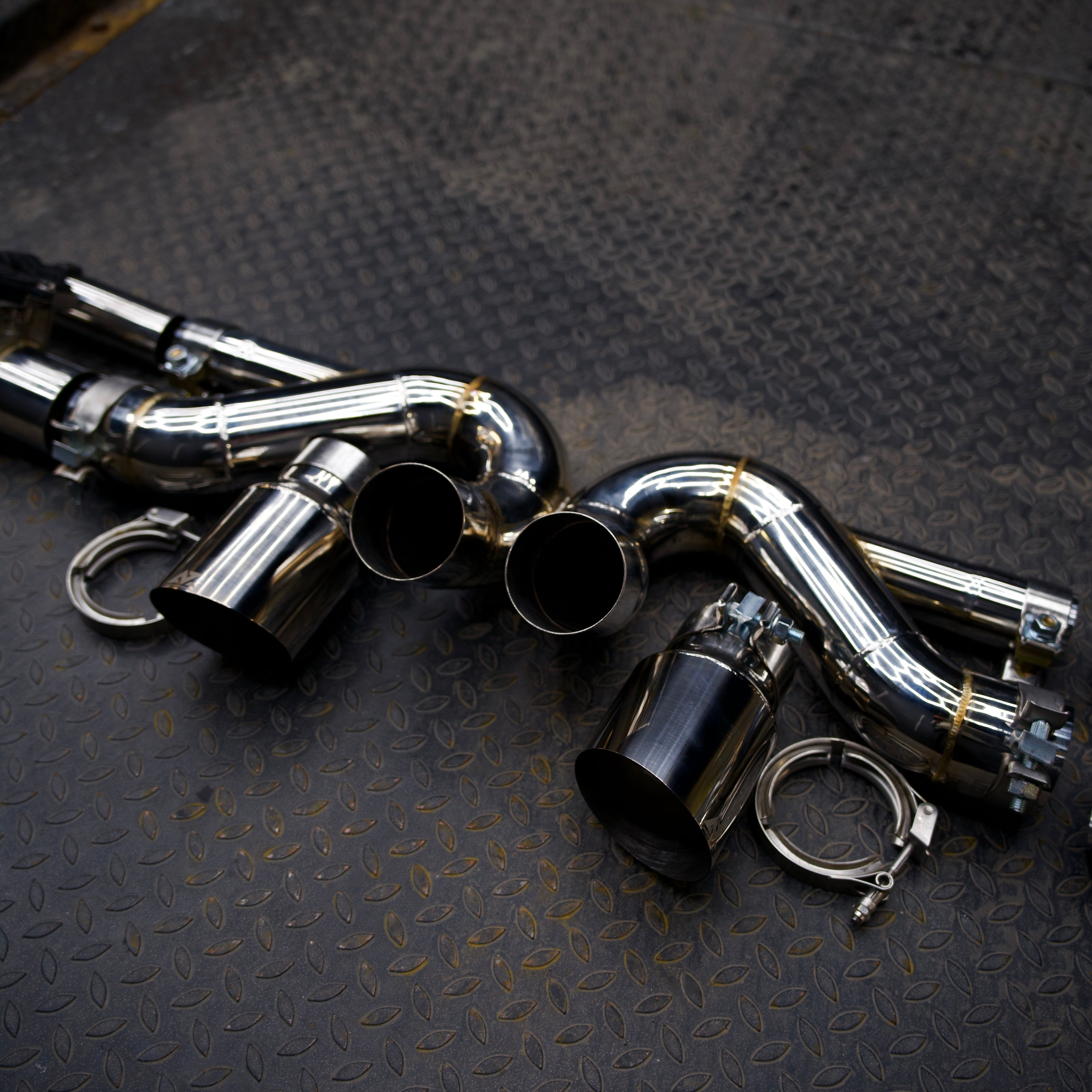 AZM Porsche GT3/GT3 RS (992) Race Exhaust System