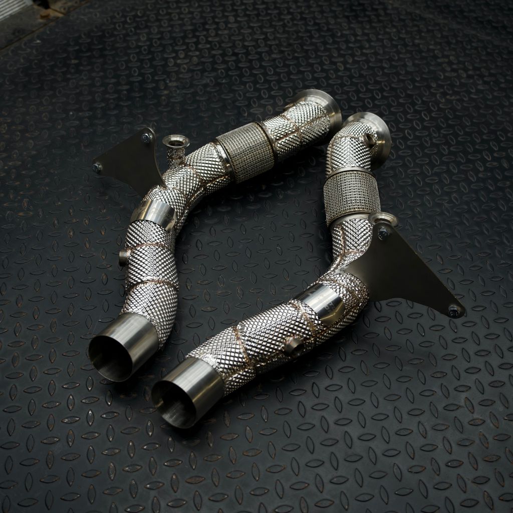 Ferrari F8 Downpipes
